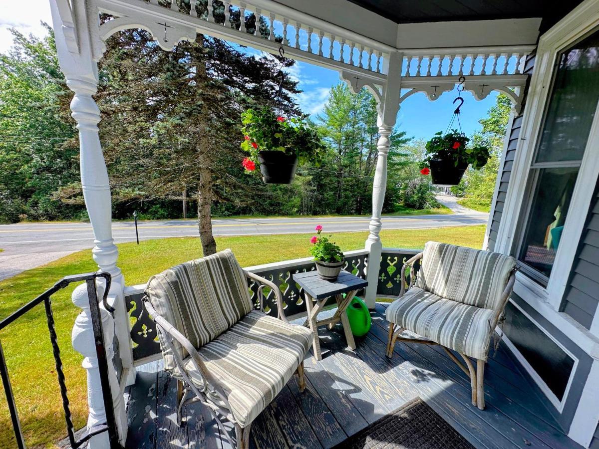 Private 2 Bedrooms And 1 Bathroom In Grand Victorian Home In The Heart Of The Whiite Mountains! Great Host Whitefield Exterior foto